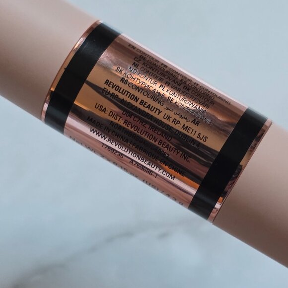 8 x Revolution Beauty DARK Highlight & Contour Duo Stick - Picture 5 of 6